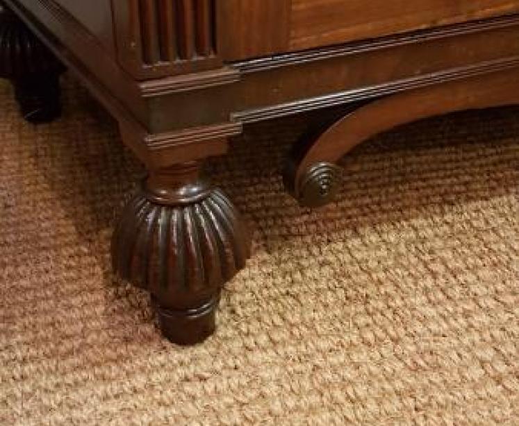 Fine Quality Regency Mahogany Bookcase Cabinet - Image 7