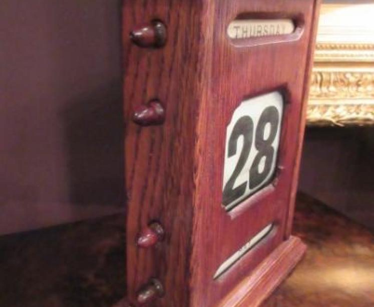 Large Edwardian Oak Perpetual Desk Calendar - Image 4