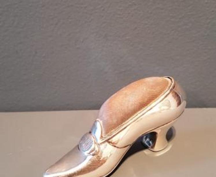 Silver Shoe Pin Cushion - Image 1