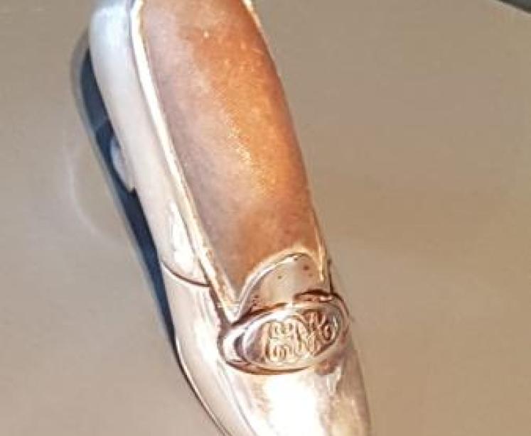Silver Shoe Pin Cushion - Image 4
