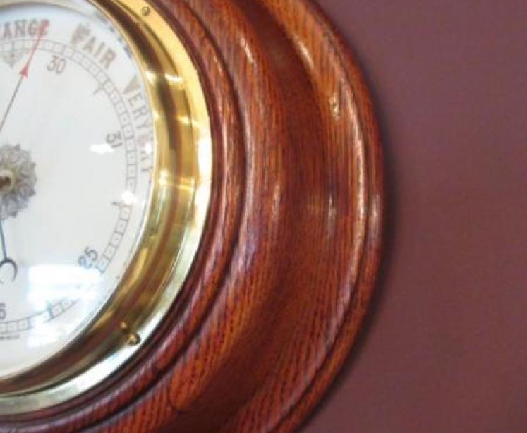 Antique Polished Oak Aneroid Barometer - Image 5
