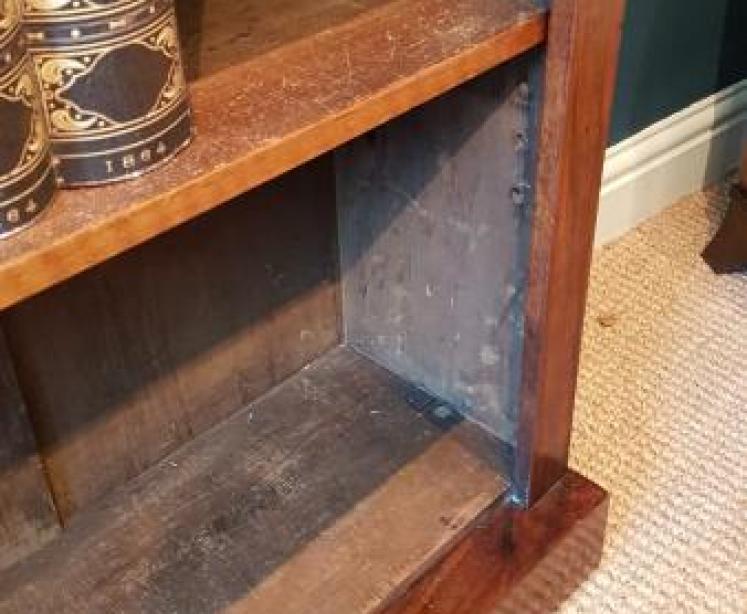 Fine Quality Early Victorian Walnut Open Bookcase - Image 2