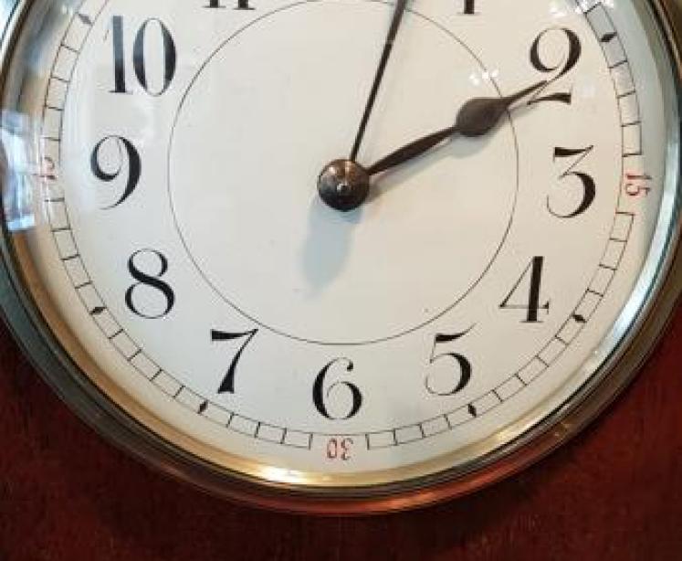 Superb Quality Edwardian Mahogany Mantel Clock - Image 2