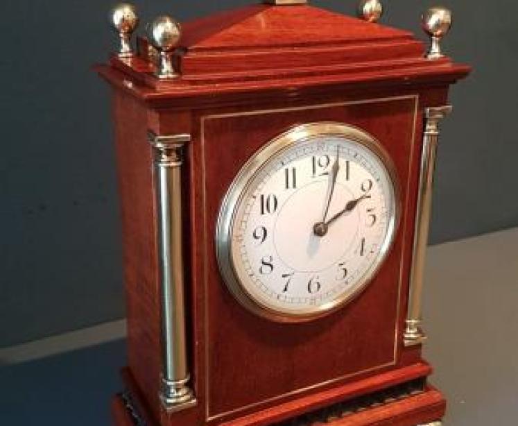 Superb Quality Edwardian Mahogany Mantel Clock - Image 6