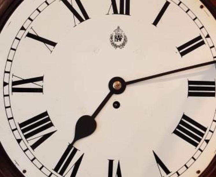 Antique RAF Fusse Dial Clock by Elliott - Image 2