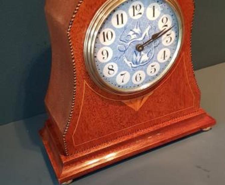 Unusual Edwardian Blue and White Dial Inlaid Mantel Clock - Image 6