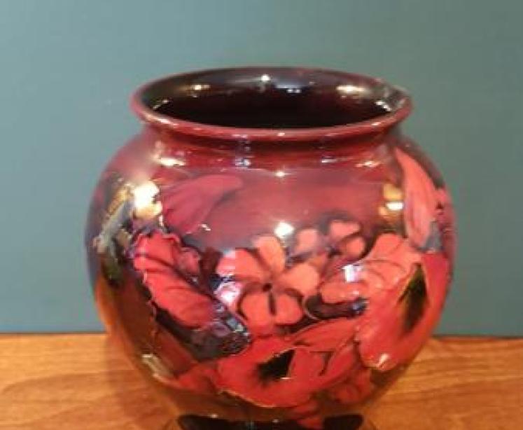 Superb Moorcroft Slipper Orchid Flambe Vase - Image 5