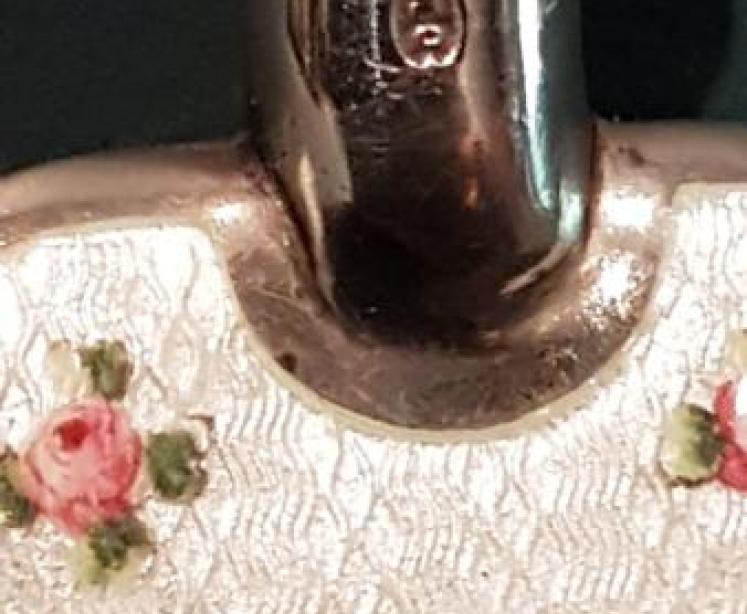 Antique Engine Turned Enamel Silver Pocket Scent Bottle - Image 5