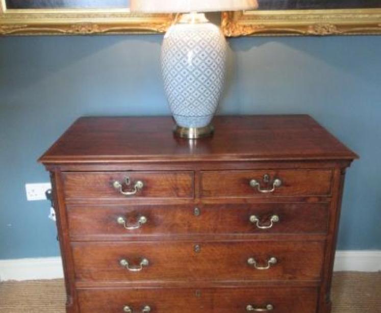 George III Period Walnut Chest of Drawers - Image 7