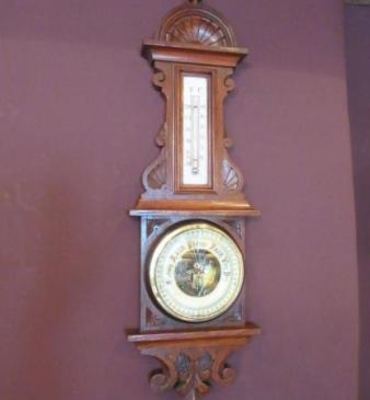 Small Victorian Polished Oak Banjo Barometer