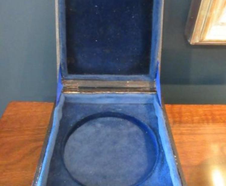 Antique London Marine Barometer in Original Case - Image 4