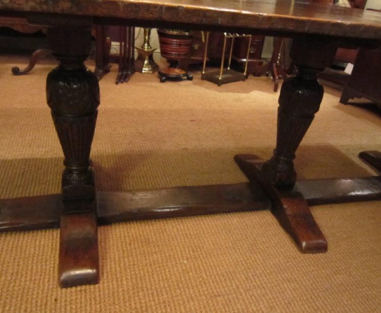 Outstanding Large George III Period Refectory Table - Image 4