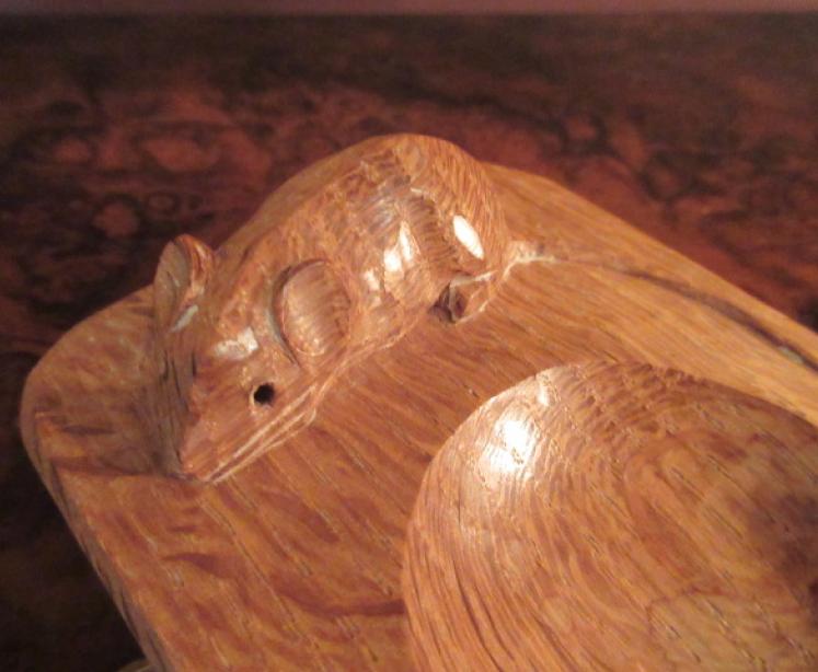 Mouseman Adzed Oak Ash Tray - Image 2