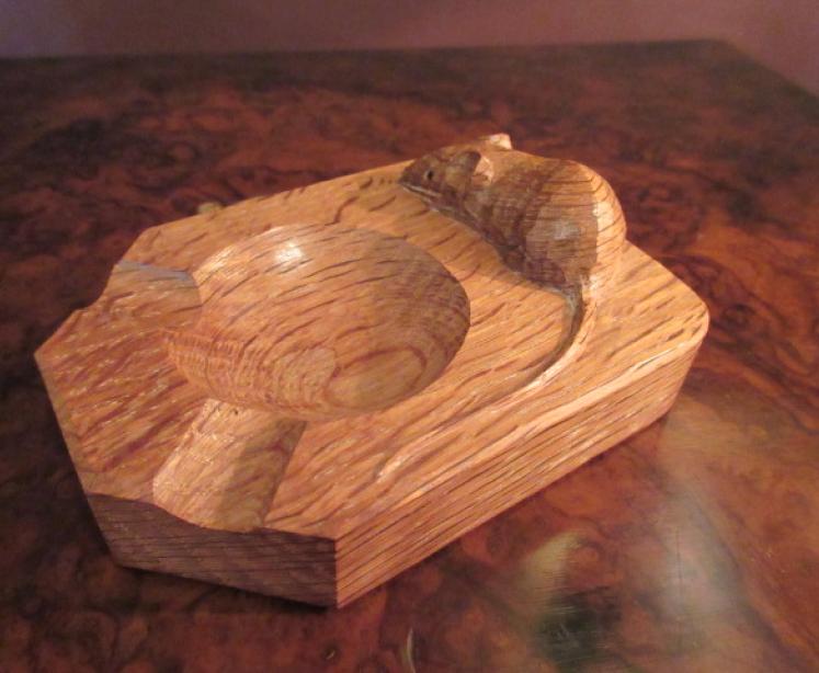 Mouseman Adzed Oak Ash Tray - Image 5