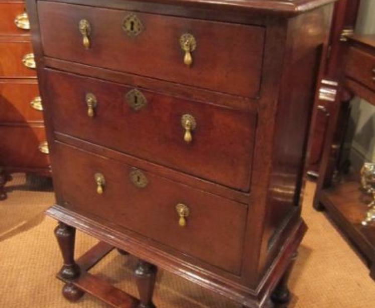 Very Small George I Oak Chest on Stand - Image 1