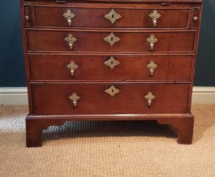 Superb Original Small George II Oak Bureau  - Image 1