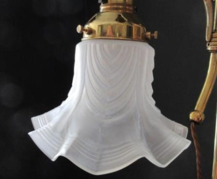 Edwardian Period Rise & Fall Table Lamp - Image 2