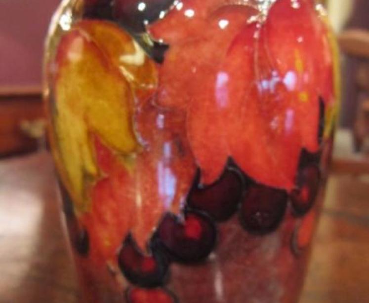 Moorcroft Leaf & Berries Speckled Flambe Vase - Image 5