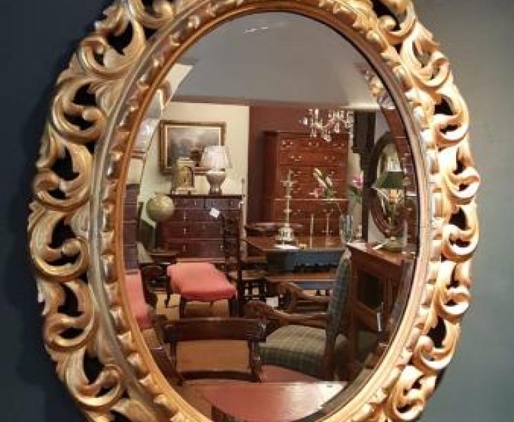 Superb Victorian Timber Gilt Oval Mirror - Image 1