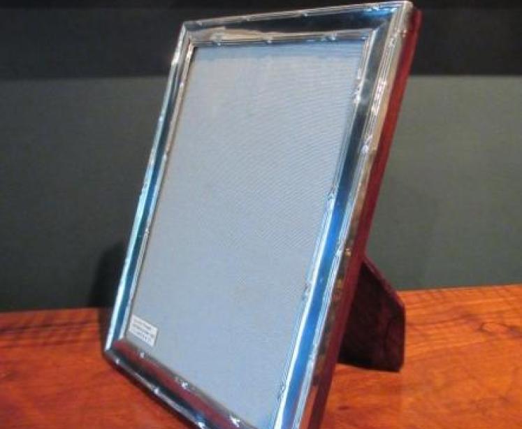 Large Edwardian Period Silver Photo Frame - Image 6