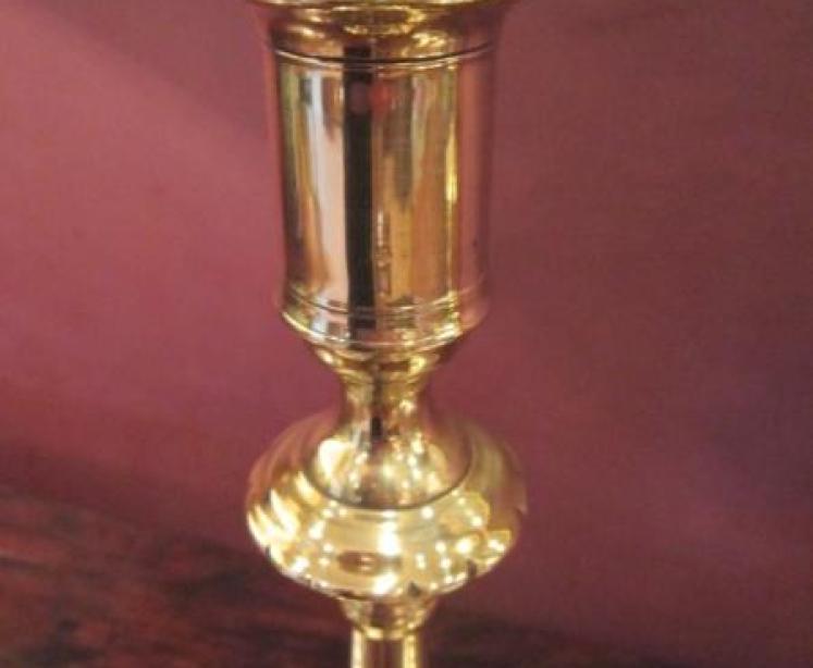 Original Pair of George III Brass Seamed Candlesticks - Image 5