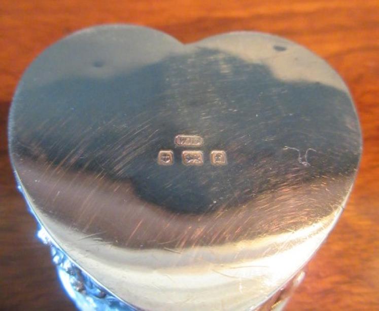 Edwardian Period Silver Heart Shaped Trinket Box - Image 6