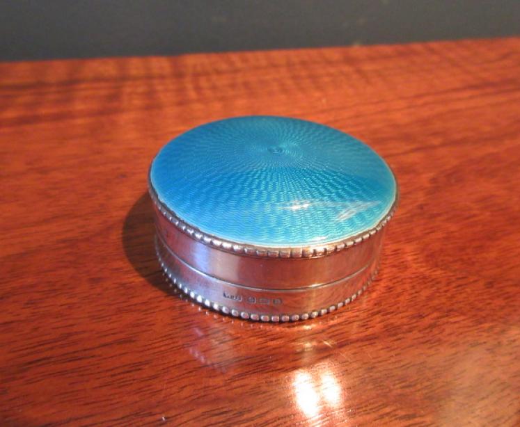 George V Period Silver & Turquoise Enamel Trinket Box  - Image 1
