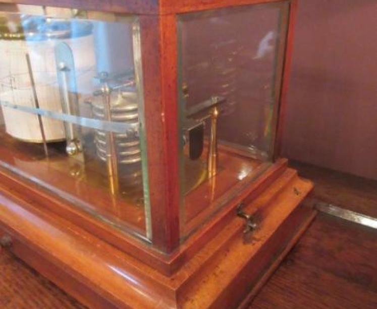 Victorian Walnut Cased Barograph with Thermometer - Image 7
