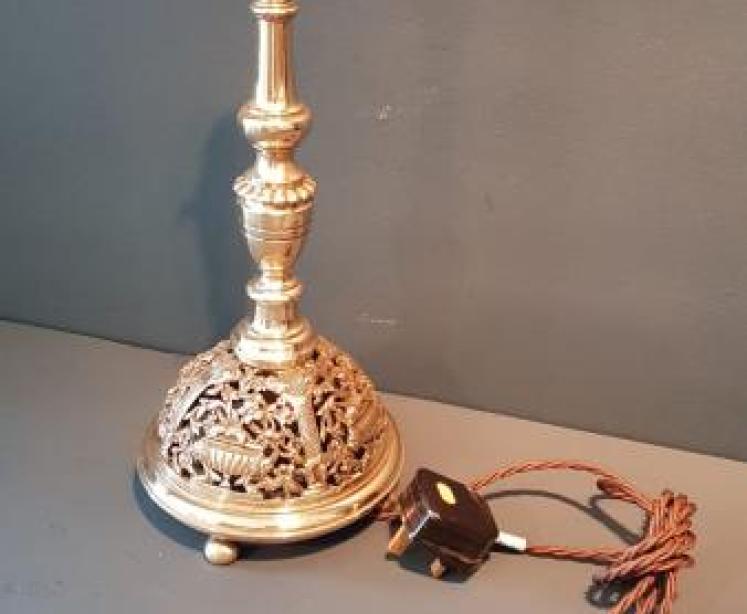Victorian Cast Brass Lamp Base - Image 2