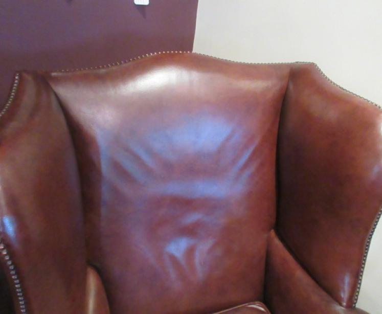 Superb Antique Tan Leather Wing Armchair - Image 4
