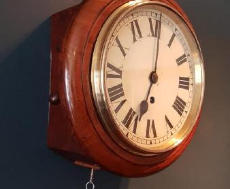 Antique Mahogany 8" Fusee Dial Clock - Image 2