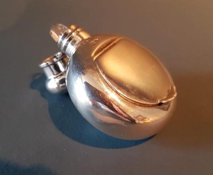 Chester Silver Snuff and Smelling Salts Bottle - Image 7