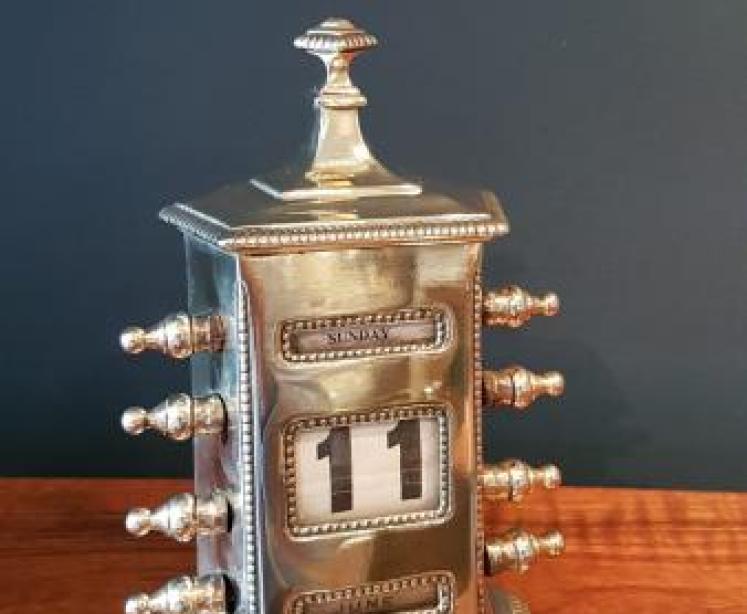 Superb Antique Brass Perpetual Desk Calendar by Tonks - Image 2