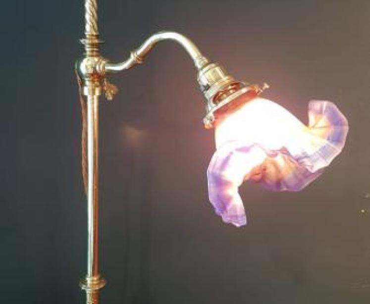 Superb Edwardian Cast Brass Table Lamp and Shade - Image 3