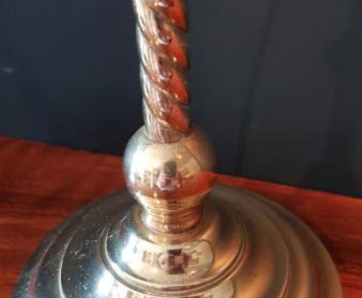 Superb Edwardian Cast Brass Table Lamp and Shade - Image 5