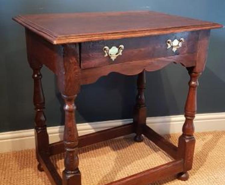 George II Oak Side Table  - Image 1