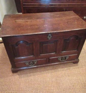 Small George II Period Oak Coffer Bach