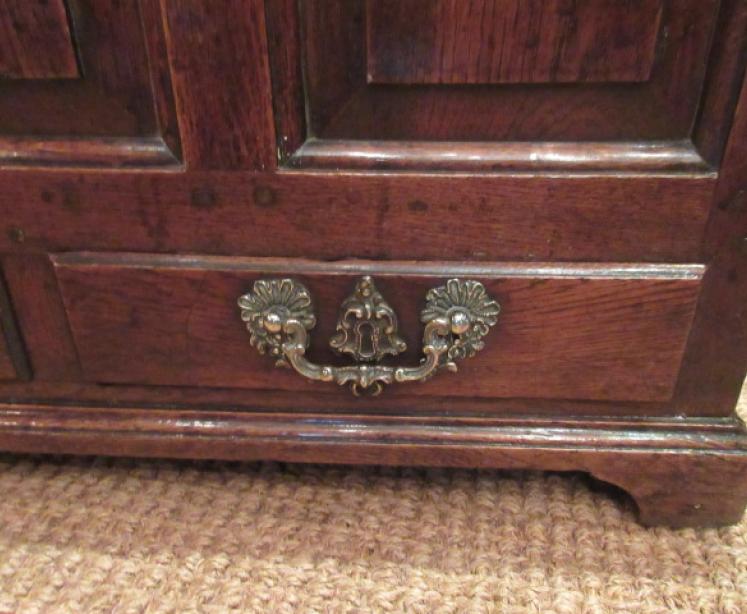 Small George II Period Oak Coffer Bach - Image 4