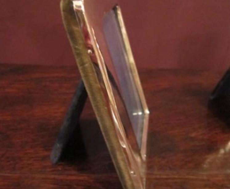 Pair of Matching Edwardian Silver Photo Frames - Image 4