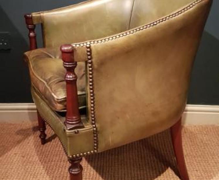 1920's Olive Hide Tub Chair - Image 4