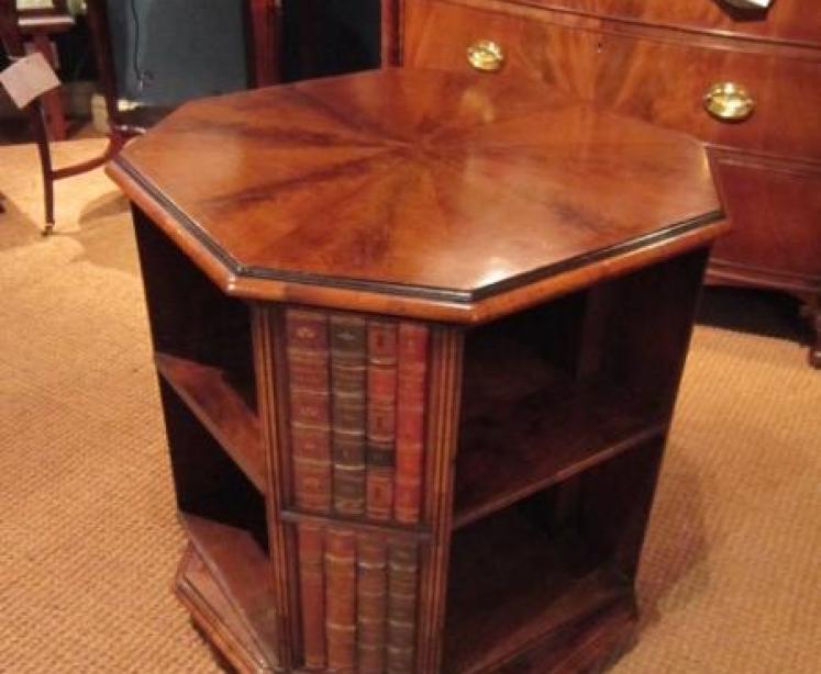Superb Victorian Figured Revolving Book Table - Image 1