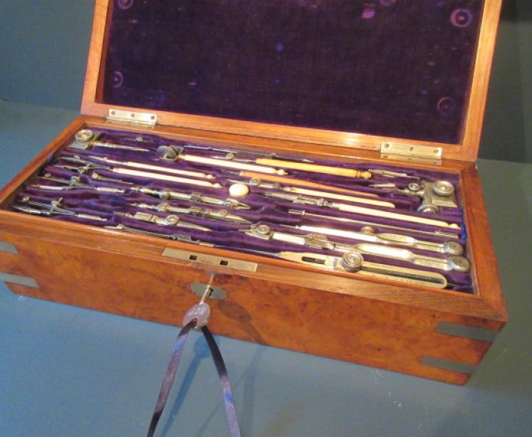 Antique Burr Walnut Architect, Paint & Illustrator's Box - Image 3