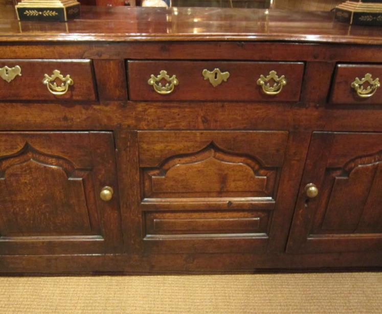 Outstanding George II Period Oak Cupboard Dresser - Image 2