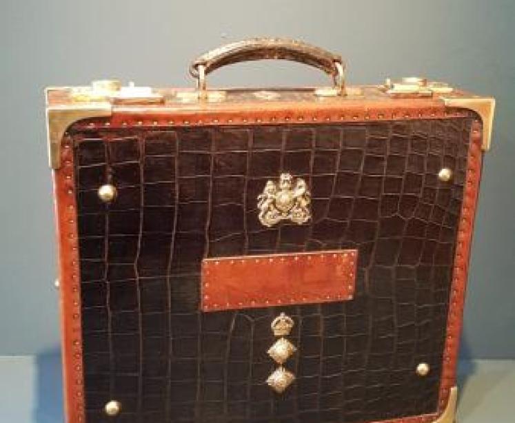 Superb Antique Military Dispatch Case - Image 1