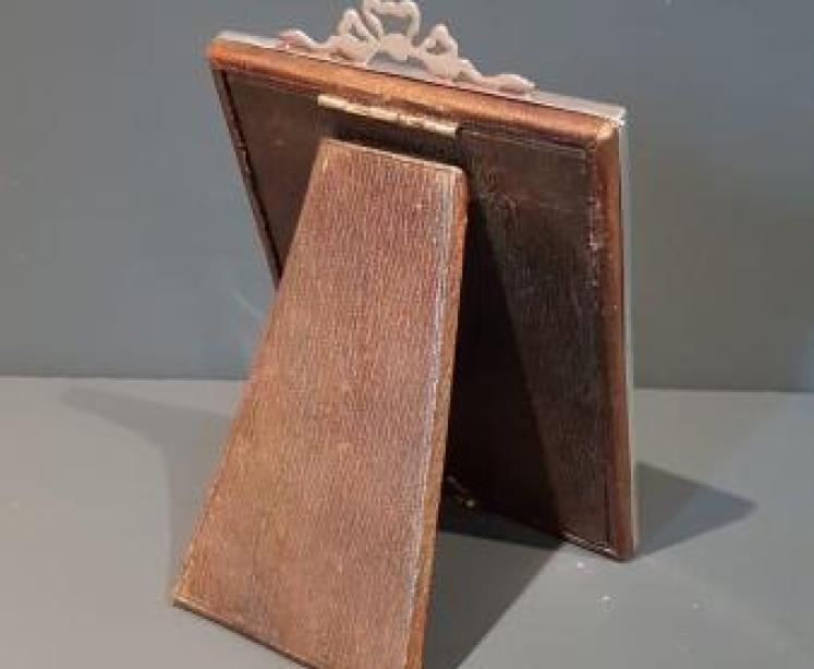 Quality George V Silver Photo Frame  - Image 4