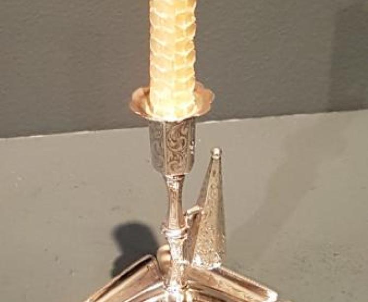 Small Early Victorian Engraved Silver Chamber Stick and Snuffer - Image 2