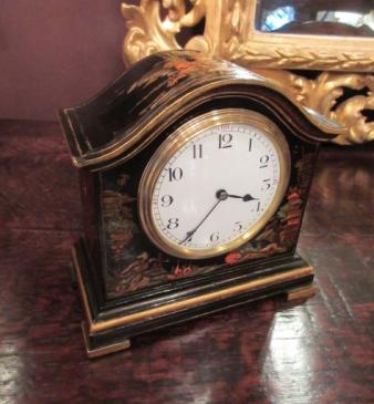 Superb Antique Chinioserie 8 Day Mantel Clock