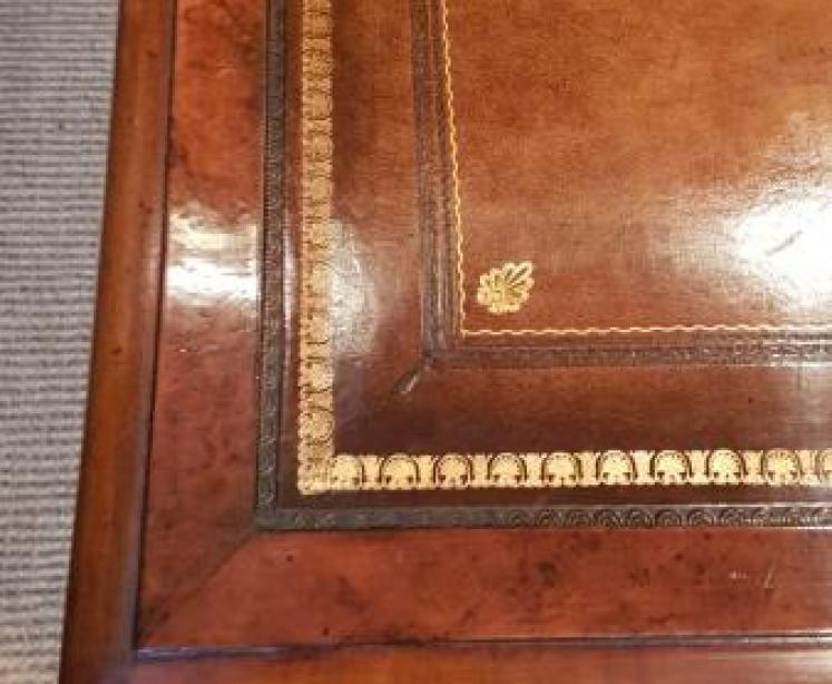 Outstanding Victorian Burr Walnut Pedestal Desk - Image 6