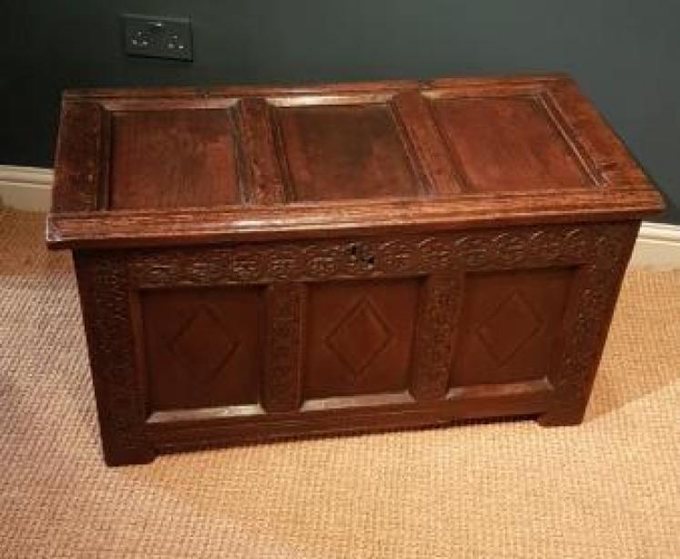 Superb Small Early Oak Three Panel Coffer - Image 1