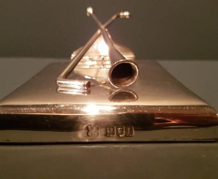 Silver Desk Top Paperclip - Image 4